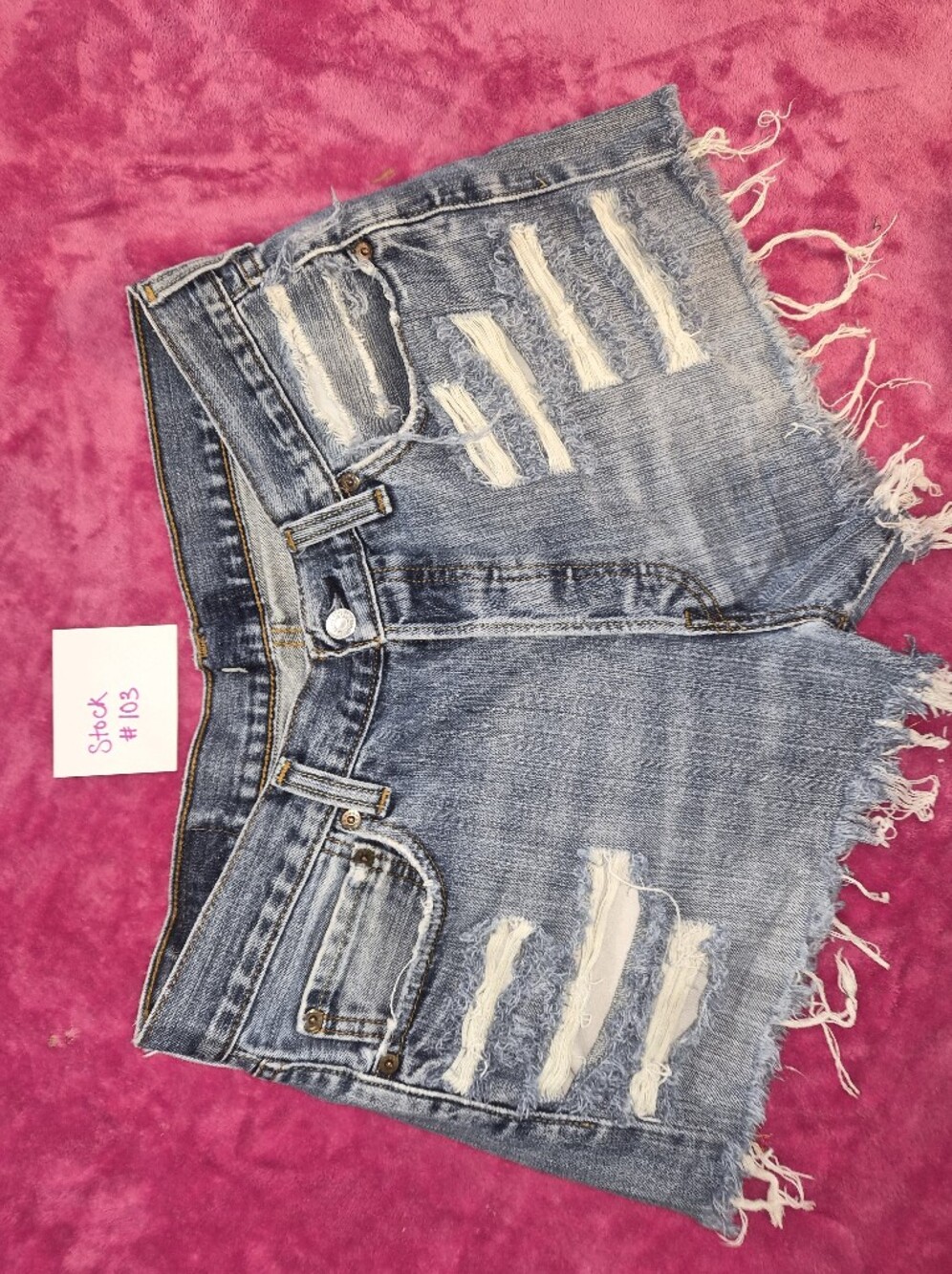 VINTAGE LEVI'S Women’s Light Blue Distressed Button-Fly Cut-off Jean Shorts